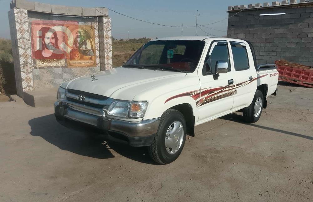 تويوتا هايلوكس